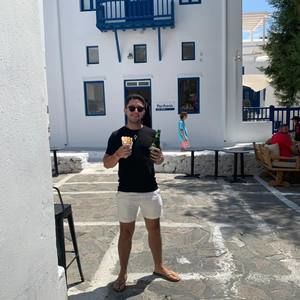 Meet your Posher, Jose